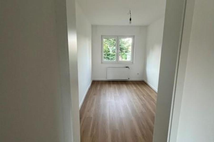 Kinder-/Arbeitszimmer