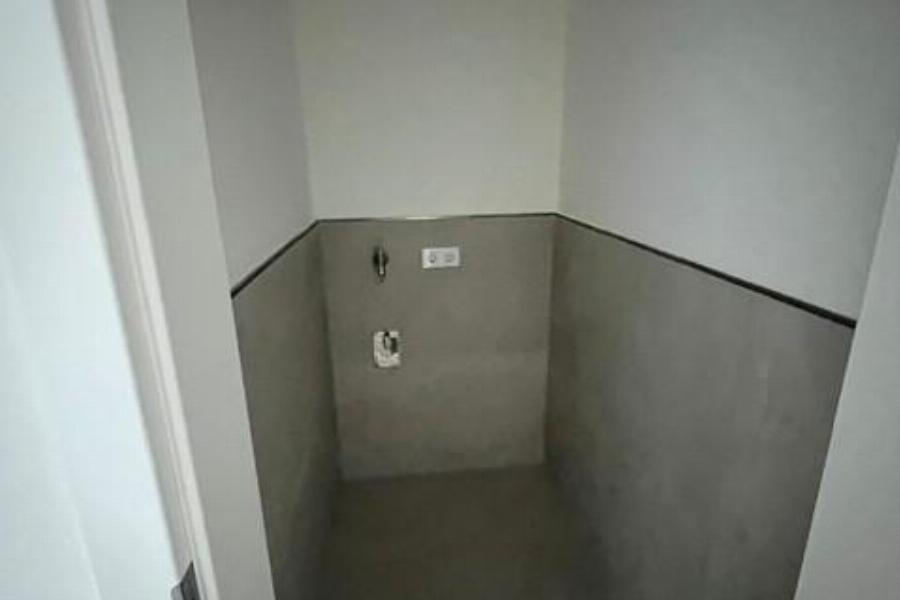 HWR