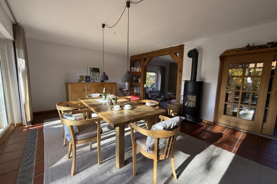 Essbereich mit Kaminofen